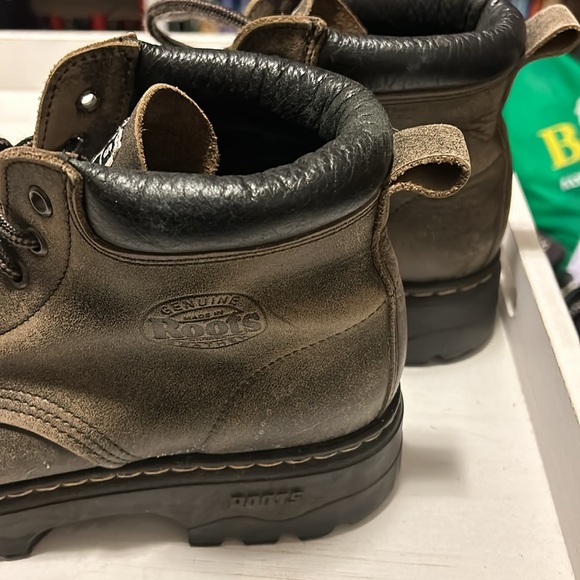 Roots Tuff Boots - Size 9 - Picture 7 of 8